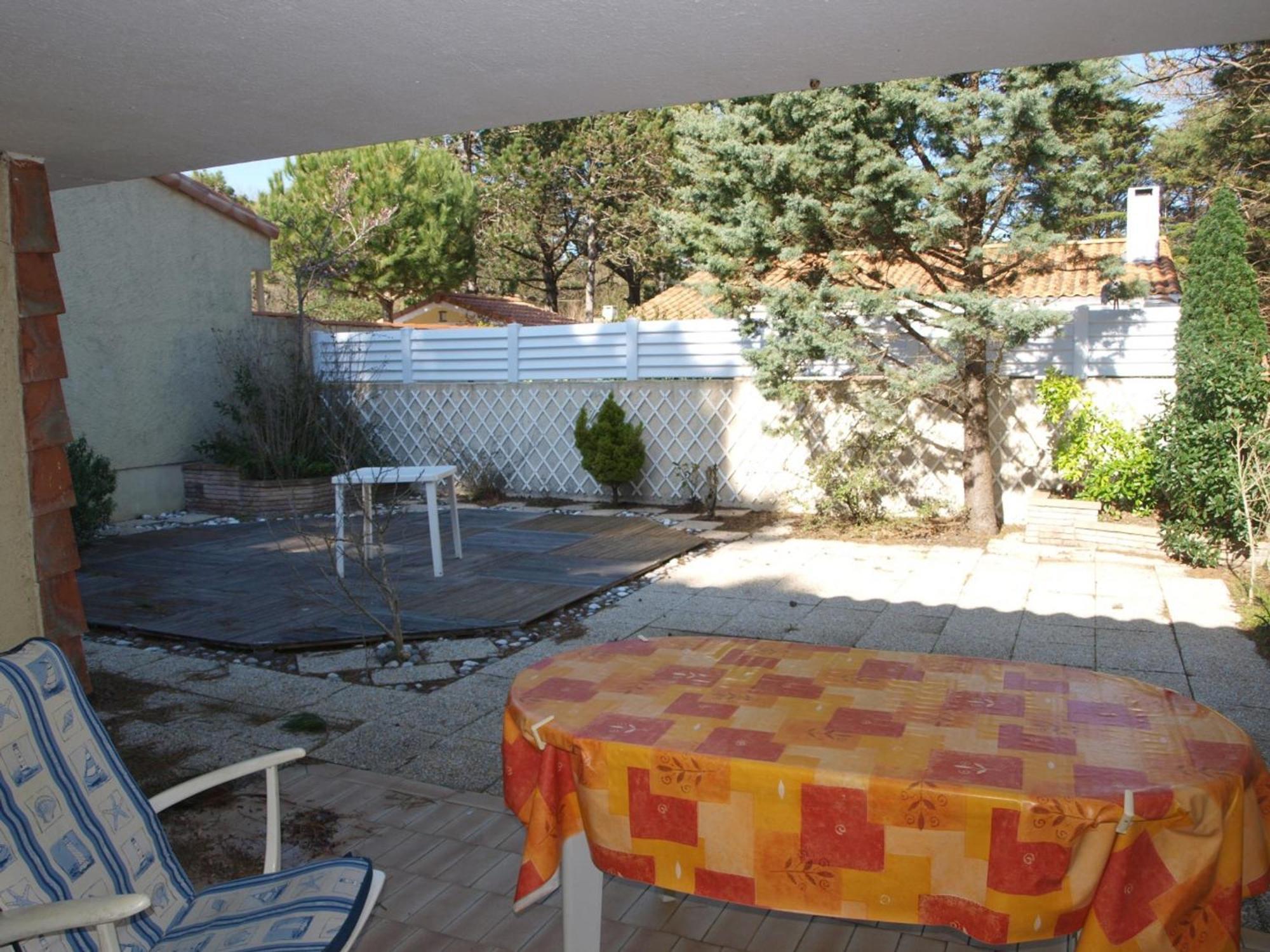 Charmant Pavillon A Saint-Jean-De-Monts: 2 Chambres, Proche Plage, Foret Et Commerces, Jardin Clos - Fr-1-323-259 מראה חיצוני תמונה
